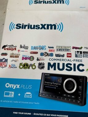 Sirius XM Onyx Plus radio and vehicle kit